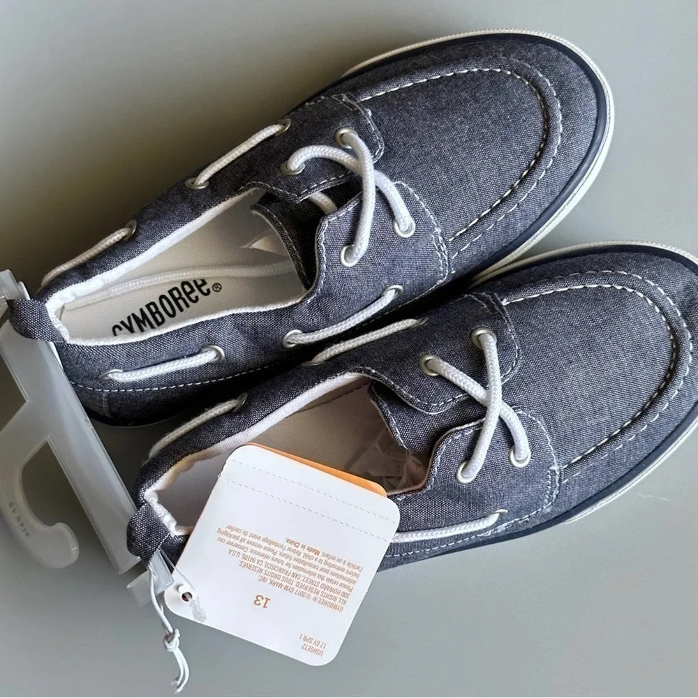 Gymboree Little Boys Size 13 Chambray Canvas Shoes Tennis Flat Sneakers